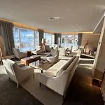 Hotel Le Bristol 4*