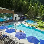 Le Bristol Hotel